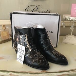 Jessica Buurman Carmen Gold Studded Boots
